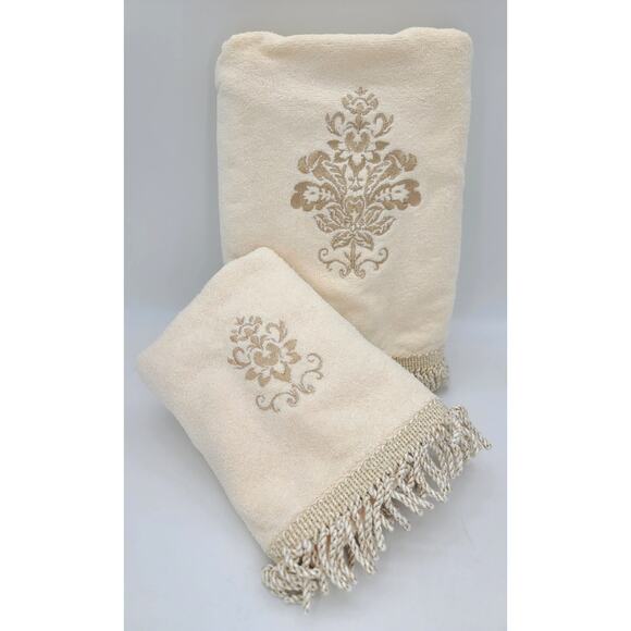 ALL COTTON Elegant Decorative Fancy Fringed 2 pc Set Cream/Gold Bath/Hand Towels - Picture 1 of 3